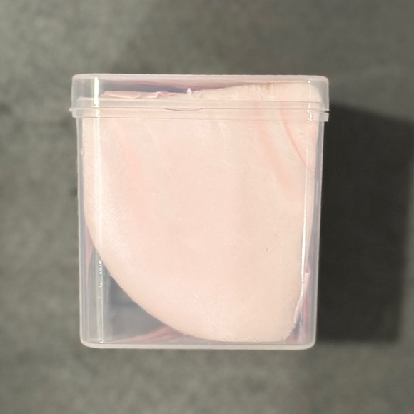 🩷💙Mimicoco Pink or Blue Triangle Velour Makeup Puffs 6-Piece Set - Picture 5 of 11